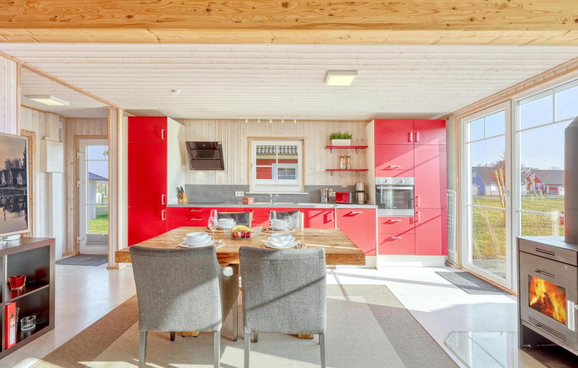 2 Bedroom Stunning Home In Zerpenschleuse 外观 照片